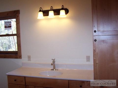 121 Hickory Knob, Deep Gap, NC 28618 photo 15