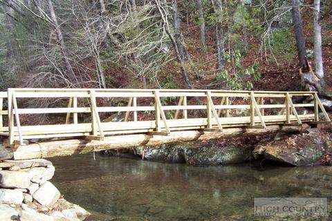121 Hickory Knob, Deep Gap, NC 28618 photo 22