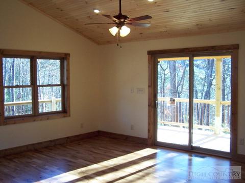 121 Hickory Knob, Deep Gap, NC 28618 photo 3