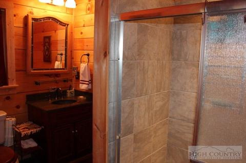 145 Shepherds Run, Purlear, NC 28665 photo 11