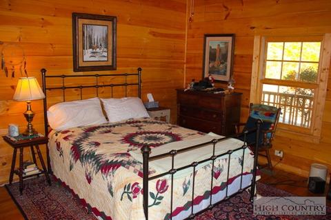 145 Shepherds Run, Purlear, NC 28665 photo 8
