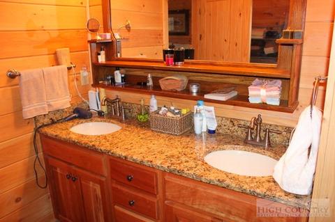 145 Shepherds Run, Purlear, NC 28665 photo 26