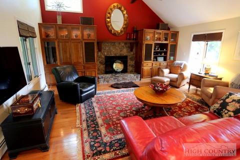 843 Forestridge Dr, Boone, NC 28607 photo 30