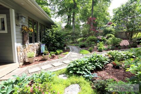 843 Forestridge Dr, Boone, NC 28607 photo 22