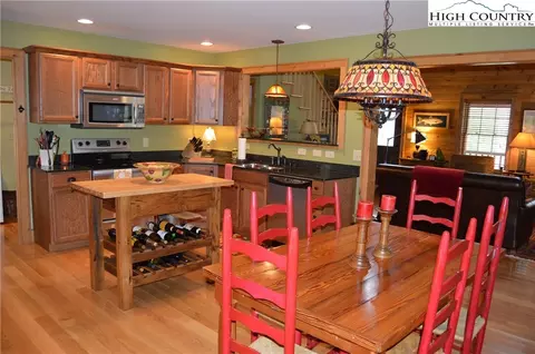 131 Salamander Crk, Lansing, NC 28643 photo 10