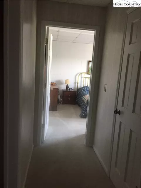 239 Mohawk, Newland, NC 28657 photo 10