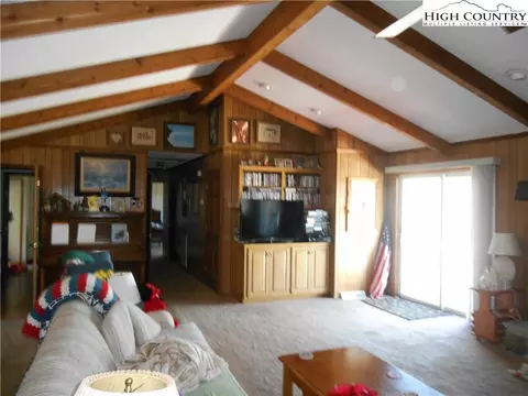 239 Mohawk, Newland, NC 28657 photo 3