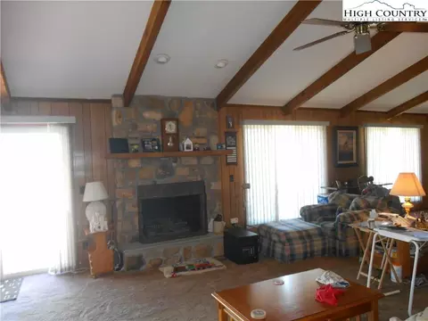 239 Mohawk, Newland, NC 28657 photo 4