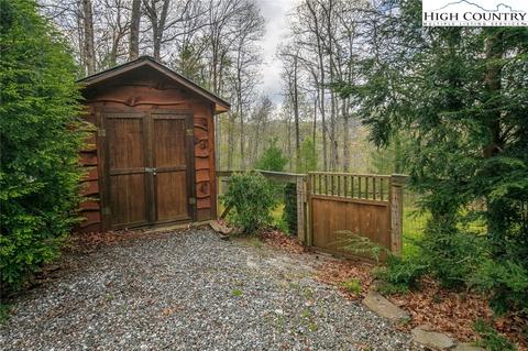 168 Hamilton, Boone, NC 28607 photo 38