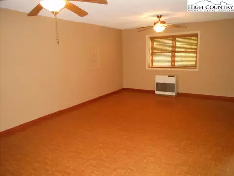 1347 Flowers Branch Rd, Deep Gap, NC 28618 photo 22