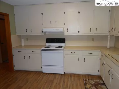 1347 Flowers Branch Rd, Deep Gap, NC 28618 photo 7
