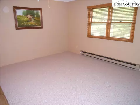 1347 Flowers Branch Rd, Deep Gap, NC 28618 photo 9