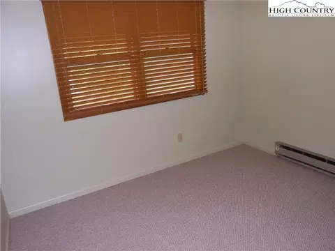 1347 Flowers Branch Rd, Deep Gap, NC 28618 photo 14