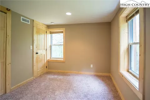 7620 Globe Rd, Lenoir, NC 28645 photo 20