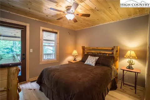 7620 Globe Rd, Lenoir, NC 28645 photo 12
