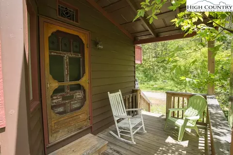 561 W Peak Rd, Creston, NC 28615 photo 18