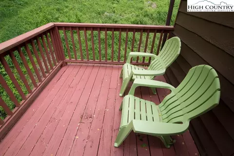 561 W Peak Rd, Creston, NC 28615 photo 13
