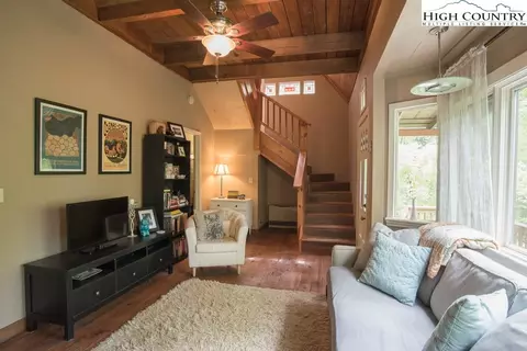 561 W Peak Rd, Creston, NC 28615 photo 3