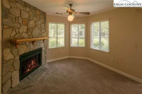 108 Chase Ct, Boone, NC 28607 photo 4