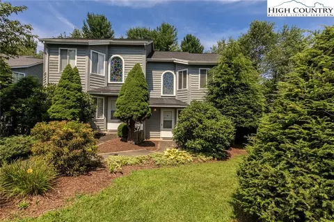 108 Chase Ct, Boone, NC 28607 photo 3