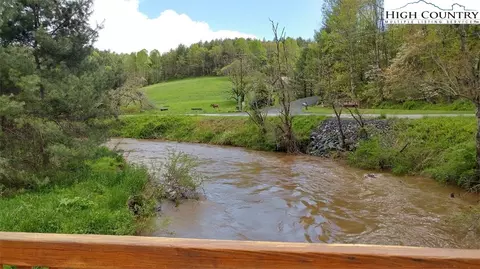 492 Knob Hill Dr, Todd, NC 28684 photo 35