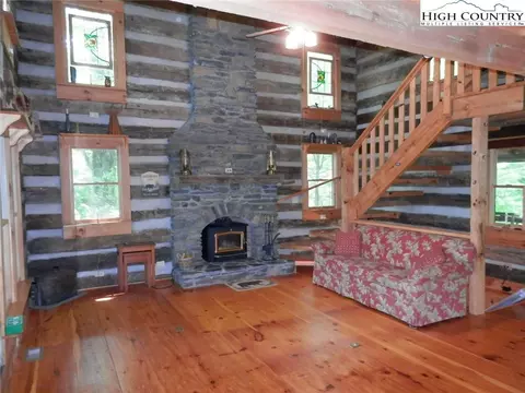 331 Yellow Bear Rd, Todd, NC 28684 photo 7