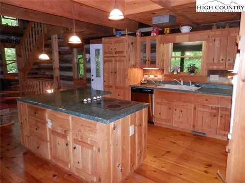331 Yellow Bear Rd, Todd, NC 28684 photo 11