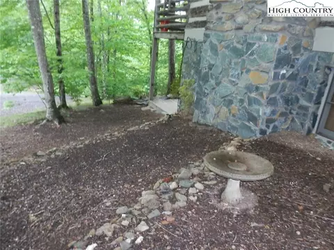 331 Yellow Bear Rd, Todd, NC 28684 photo 21