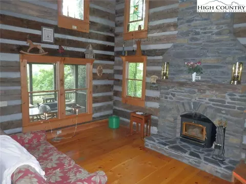 331 Yellow Bear Rd, Todd, NC 28684 photo 10