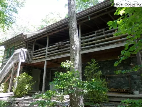 331 Yellow Bear Rd, Todd, NC 28684 photo 2