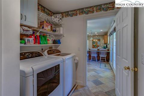 156 Violet Ln, Boone, NC 28607 photo 25