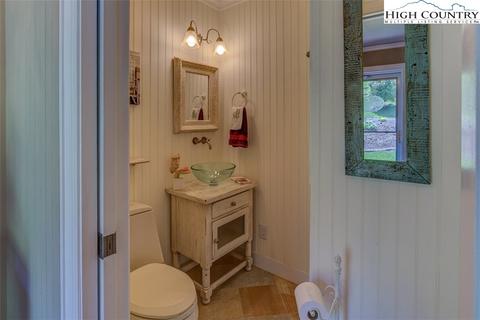 156 Violet Ln, Boone, NC 28607 photo 33