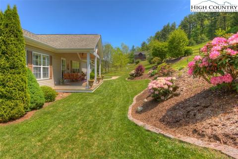 156 Violet Ln, Boone, NC 28607 photo 9
