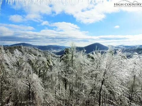 1155 Deck Hill Rd, Boone, NC 28607 photo 3