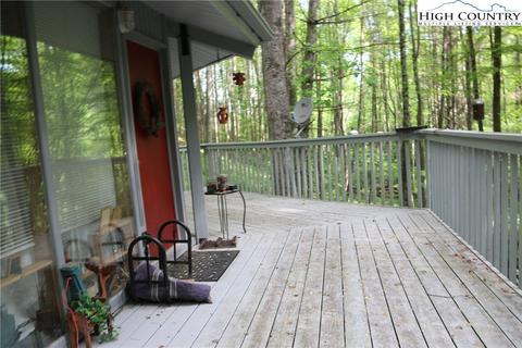 314 Four Coves Trl, Crumpler, NC 28617 photo 17
