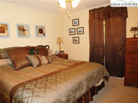 119 Estep St, Sparta, NC 28675 photo 17
