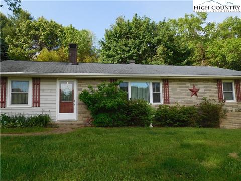 119 Estep St, Sparta, NC 28675 photo 1