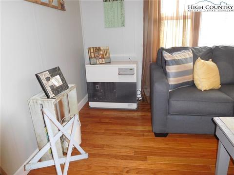 119 Estep St, Sparta, NC 28675 photo 4