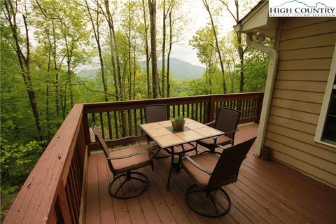 386 Grandview Dr, Seven Devils, NC 28604 photo 3