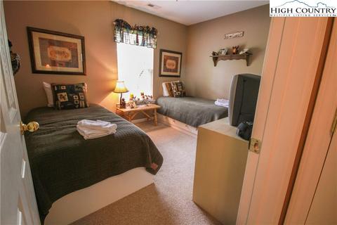 386 Grandview Dr, Seven Devils, NC 28604 photo 16