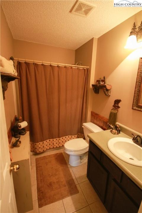 386 Grandview Dr, Seven Devils, NC 28604 photo 17