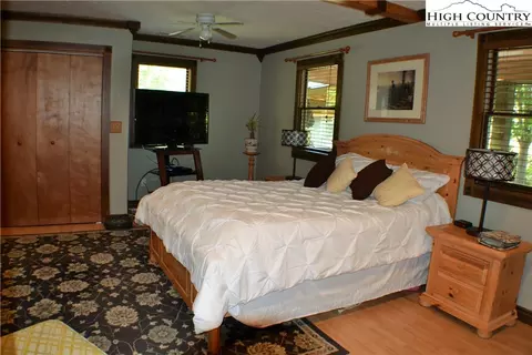2156 Orchard Rd, Deep Gap, NC 28618 photo 29