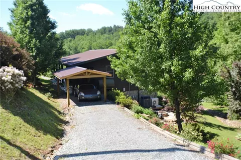 2156 Orchard Rd, Deep Gap, NC 28618 photo 7