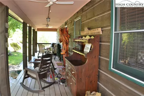 2156 Orchard Rd, Deep Gap, NC 28618 photo 12