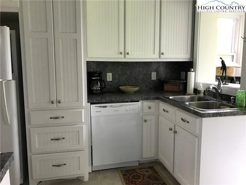 252 Pine Hill Rd, Boone, NC 28607 photo 13