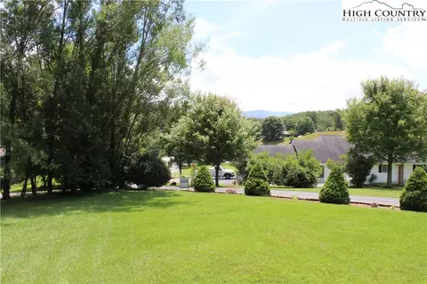 206 Main Haven Dr, Vilas, NC 28692 photo 6