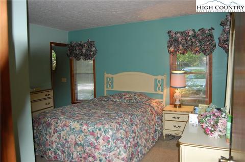 173 Pine Loop, Newland, NC 28657 photo 11