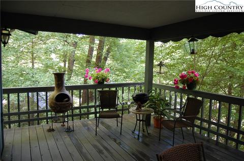 173 Pine Loop, Newland, NC 28657 photo 4