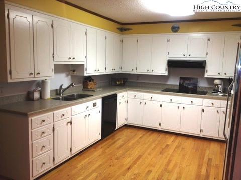 1292 Ben Miller Rd, Deep Gap, NC 28618 photo 7