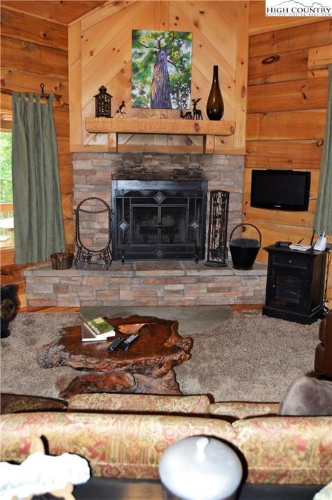 119 Woodland Rd, Beech Mountain, NC 28604 photo 8